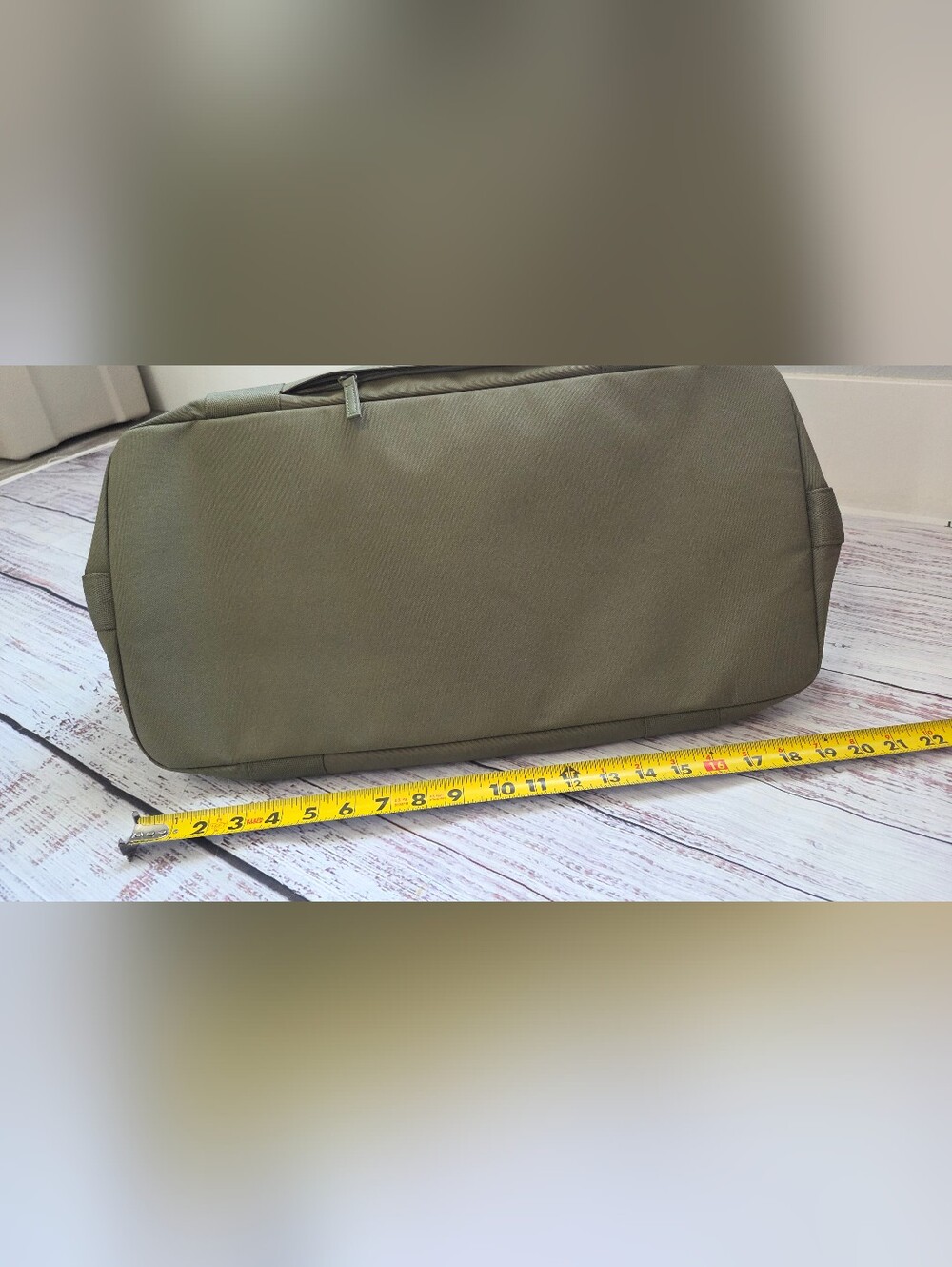 Beis The BEISics Duffle In Olive Travel Gym Tote Large Weekender Bag - Picture 14 of 16